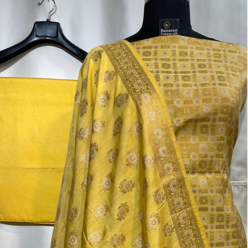 The Timeless Elegance of Ladies Suits The Timeless Elegance of Ladies Suits